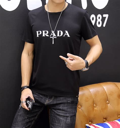 prada t-shirts for men